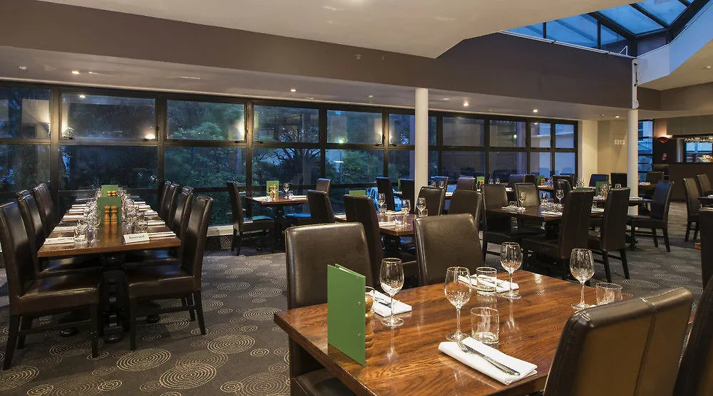 Atura Wellington Otel